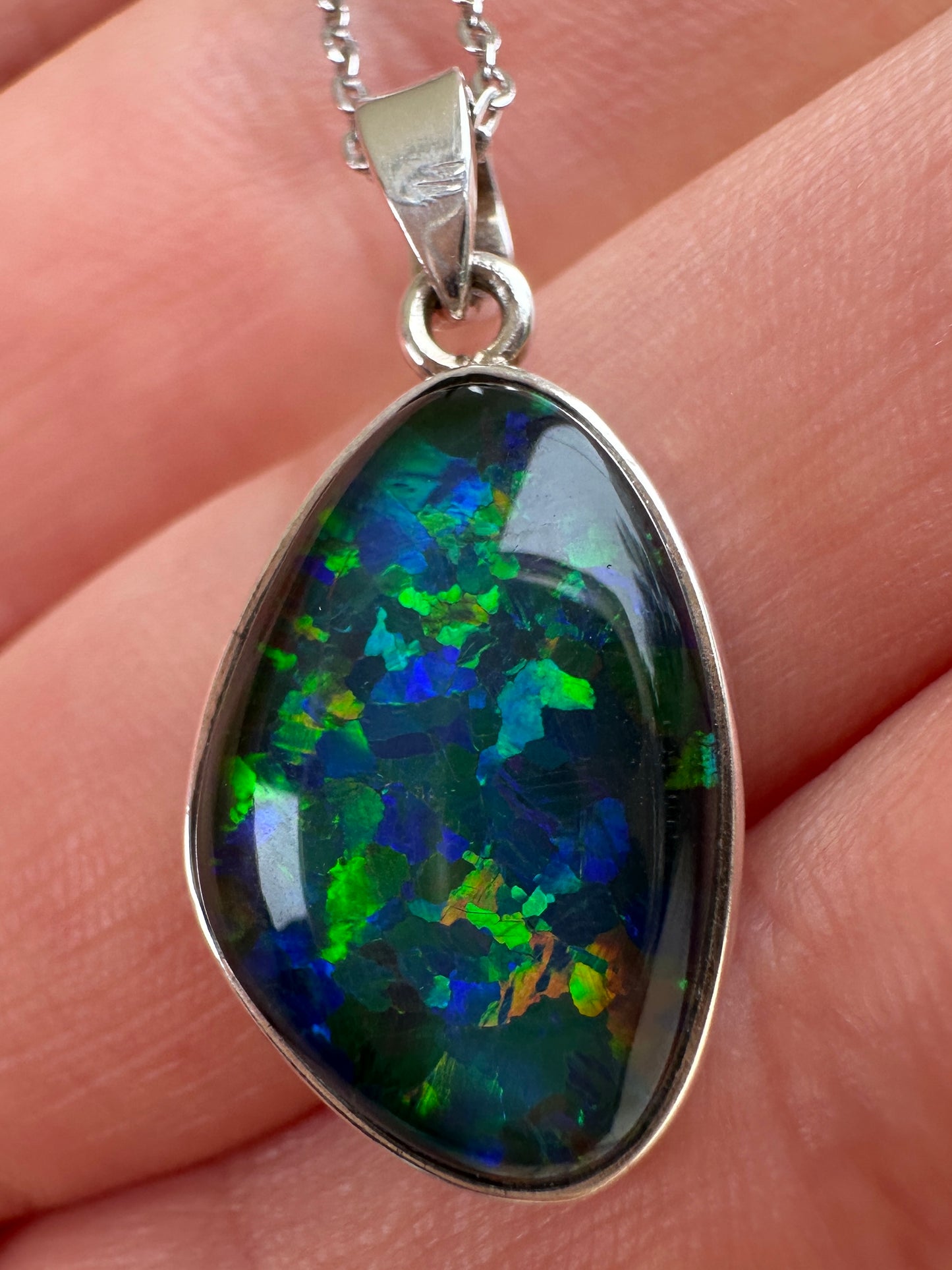 Coober Pedy triplet opal pendant - Australian natural Opal triplet set in sterling silver 11.50 cts