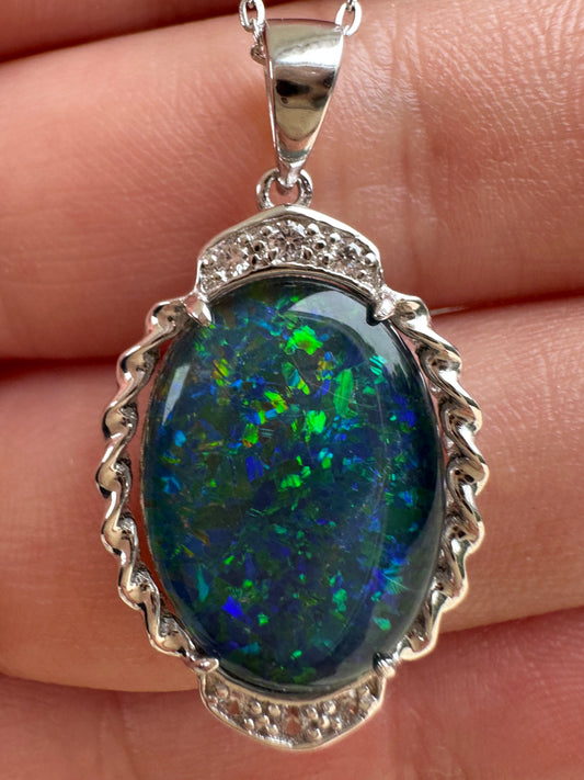 Coober Pedy Opal pendant - Australian Opal set in sterling silver 17.31 cts