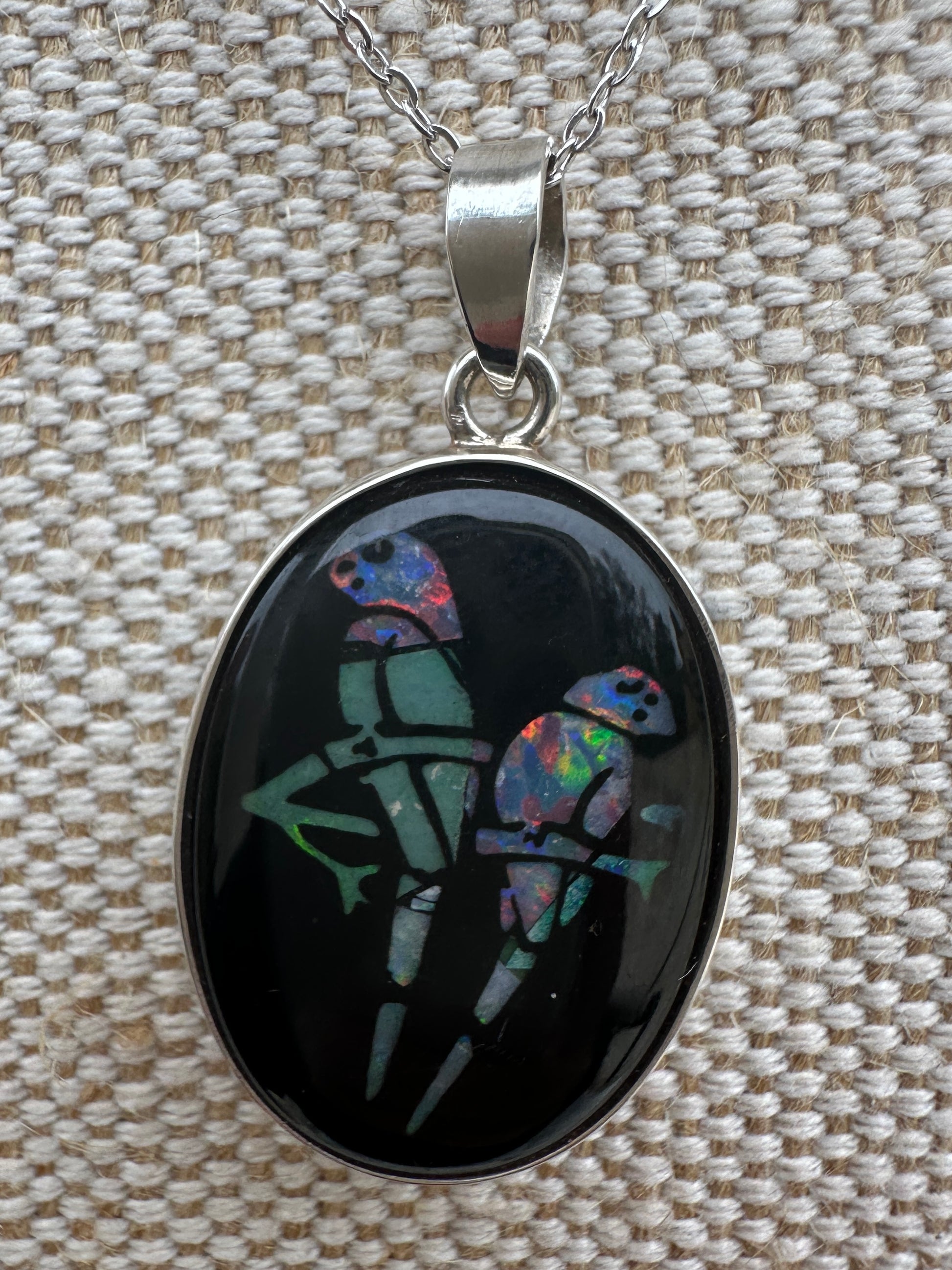 Coober Pedy Opal bird pendant - Australian Opal set in sterling silver 22 cts