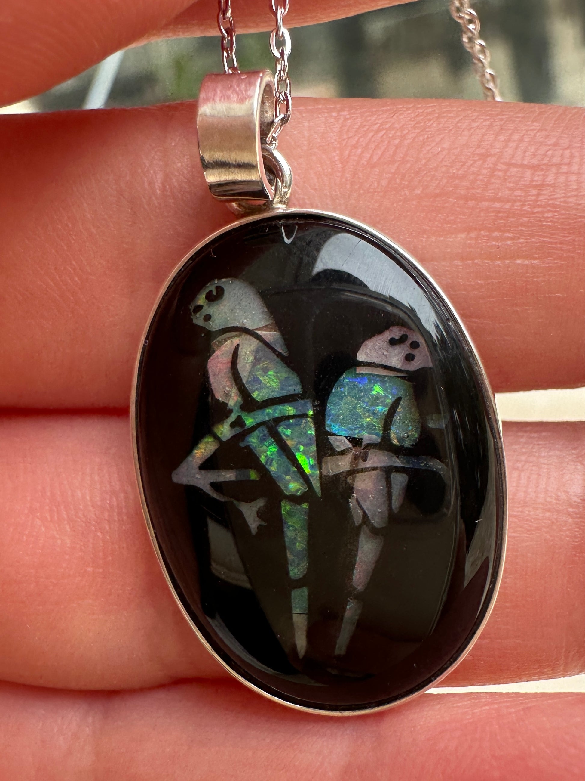 Coober Pedy Opal bird pendant - Australian Opal set in sterling silver 23 cts