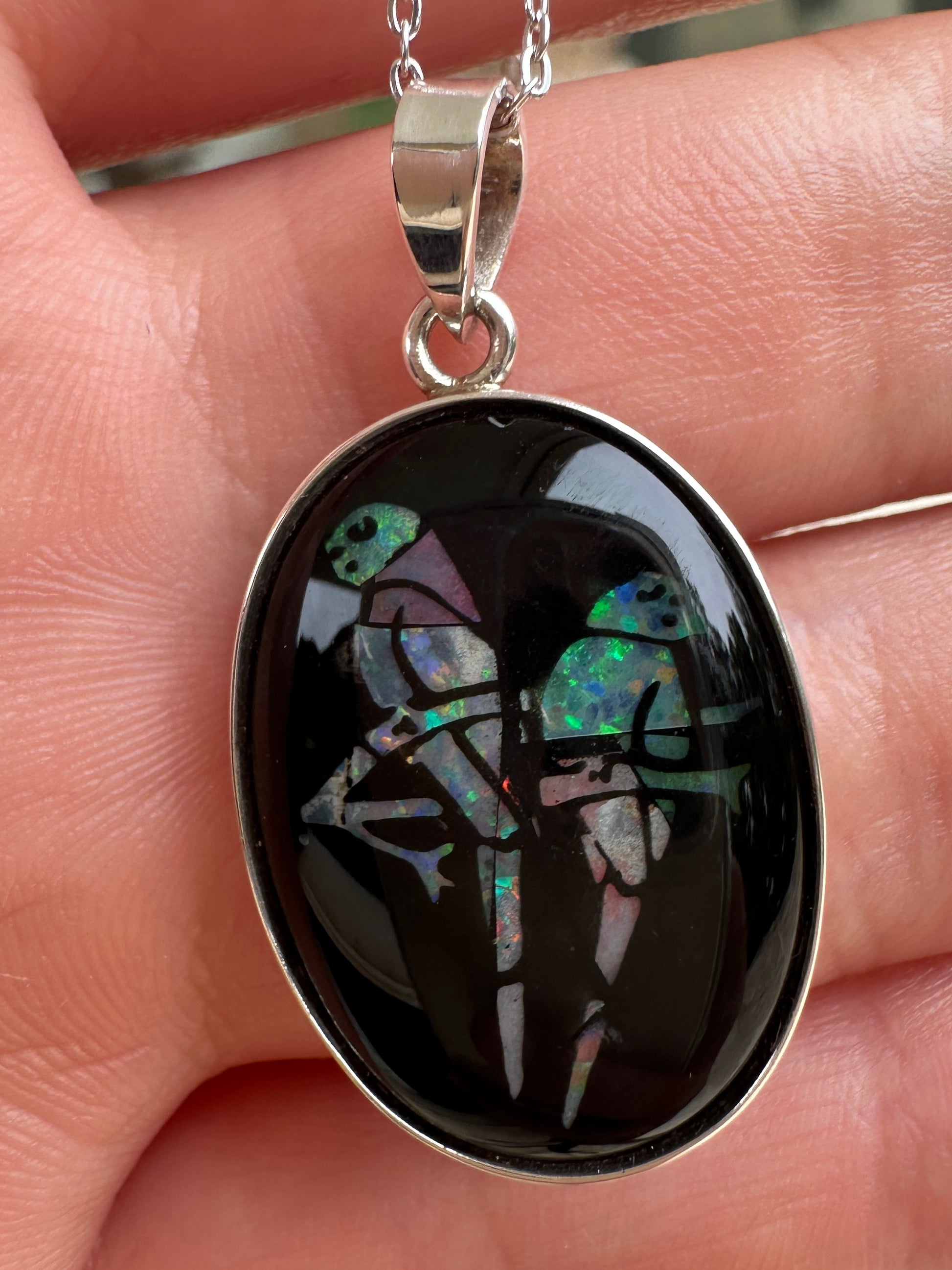 Coober Pedy Opal bird pendant - Australian Opal set in sterling silver 24.50 cts