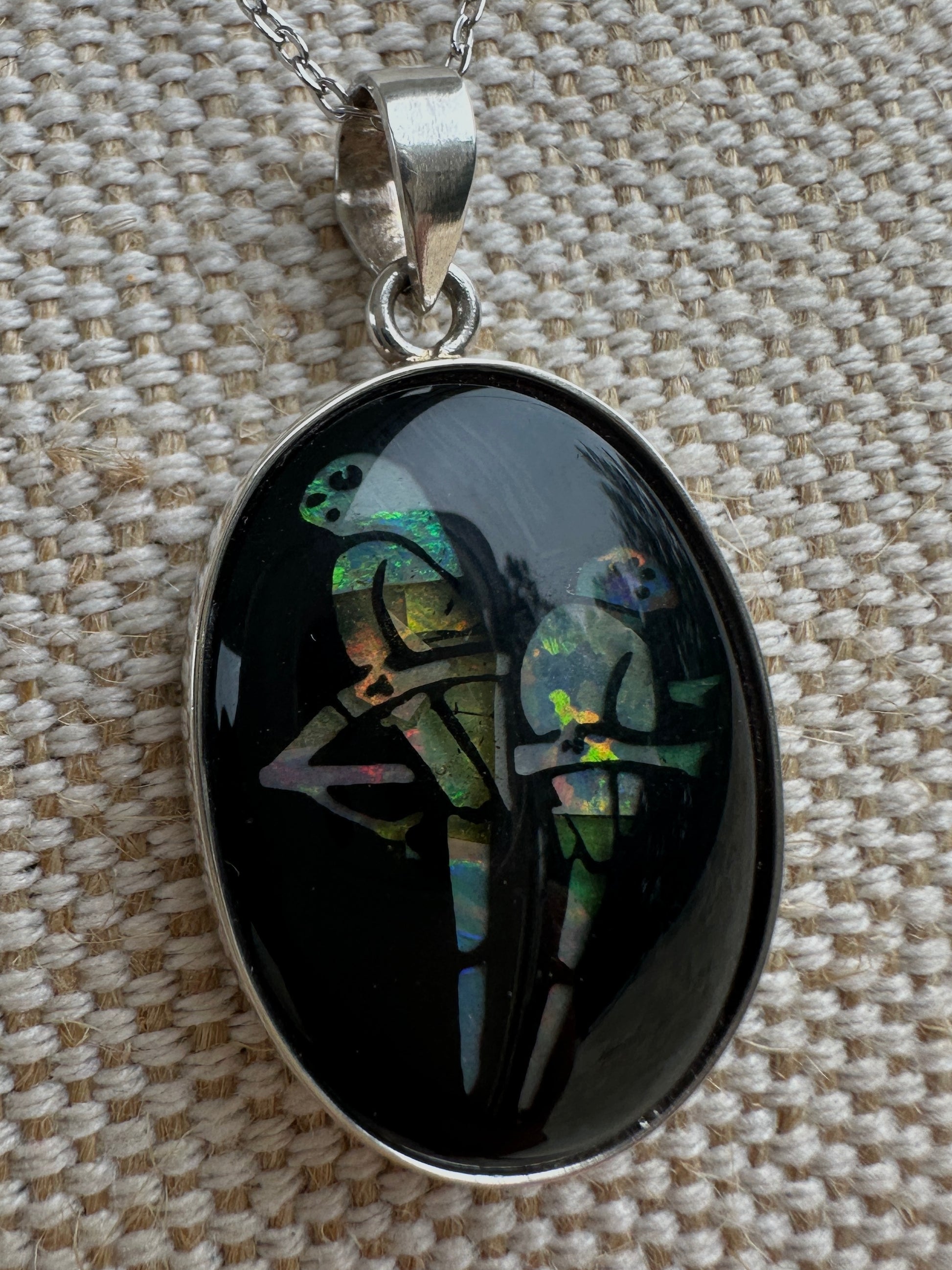 Coober Pedy Opal bird pendant - Australian Opal set in sterling silver 23 cts