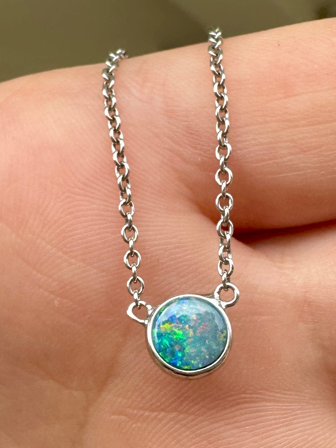 Australian muliticolored opal doublet drop pendant set in sterling silver chain 14.395 cts