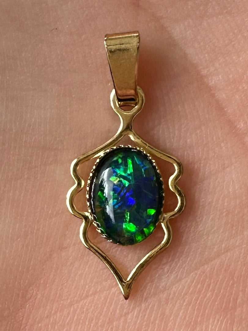 Australian muliticolored opal doublet drop pendant set in sterling silver 3.42 cts