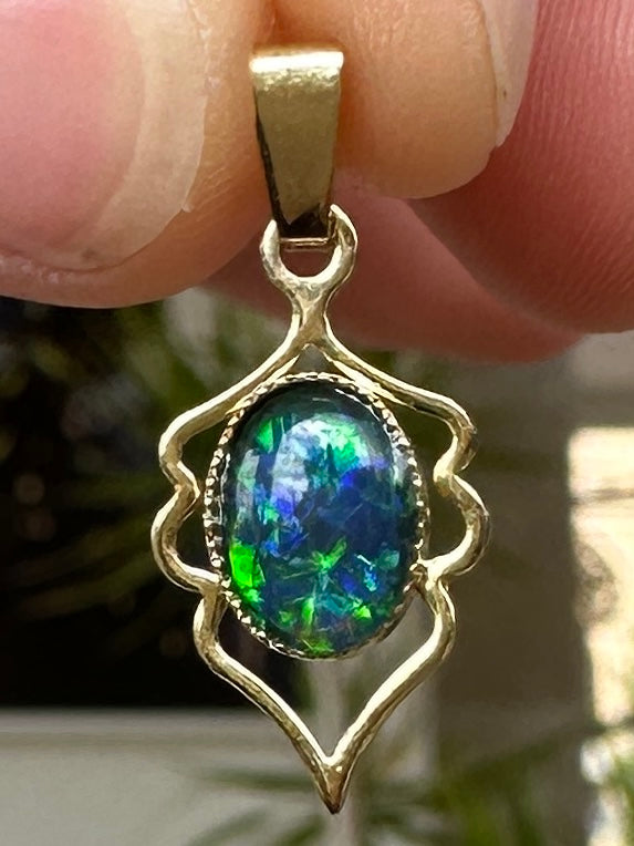 Australian muliticolored opal doublet drop pendant set in sterling silver 3.42 cts