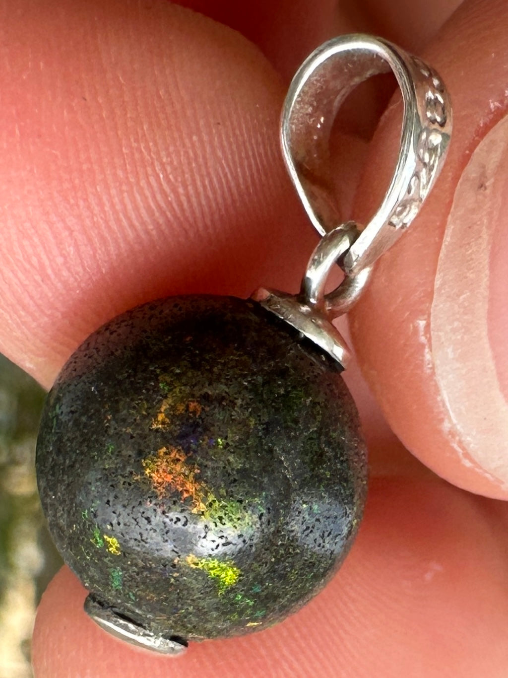 Australian muliticolored opal doublet drop pendant set in sterling silver chain 9.975 cts