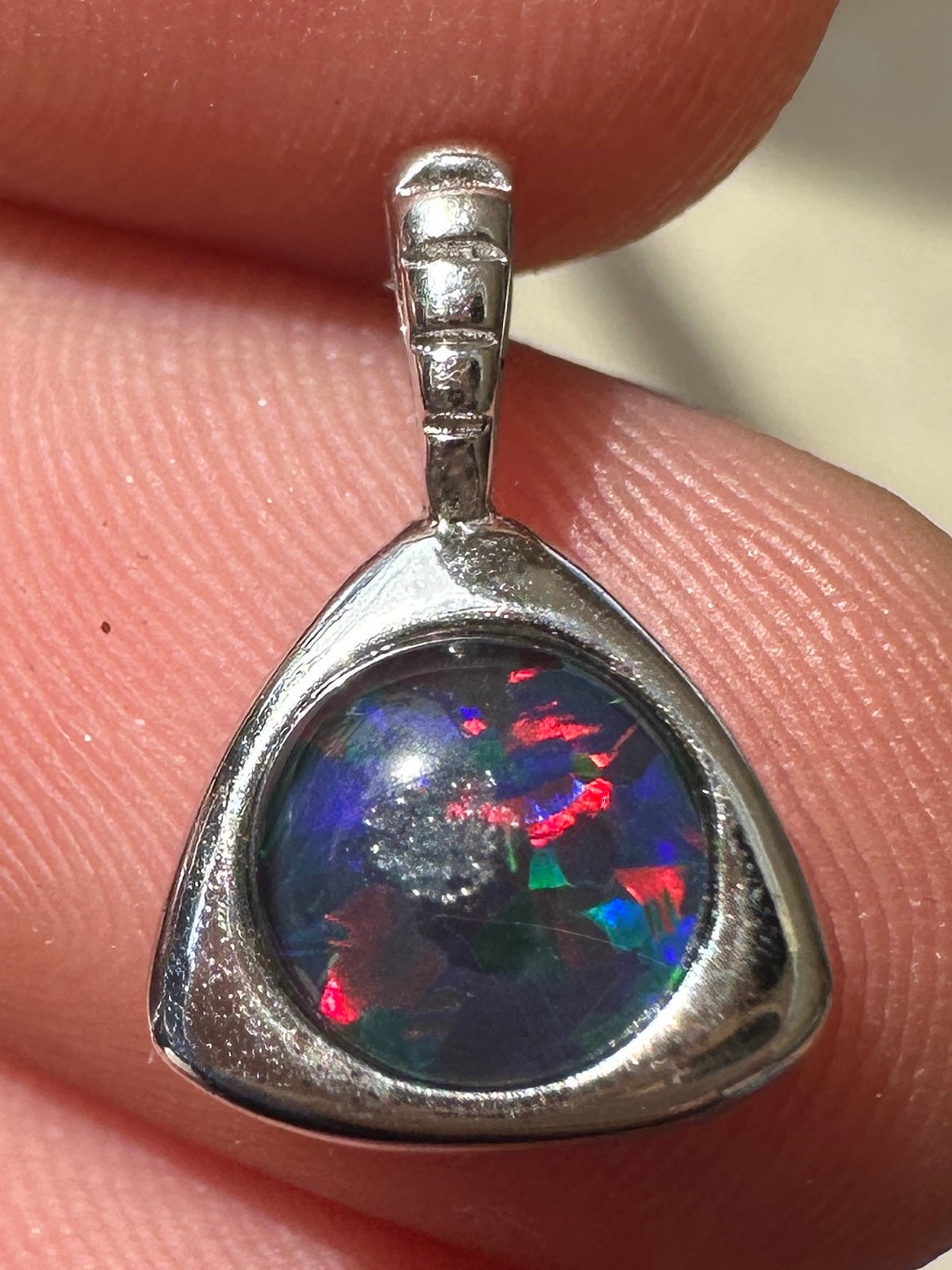 Australian muliticolored opal doublet drop pendant set in sterling silver 4.19 cts