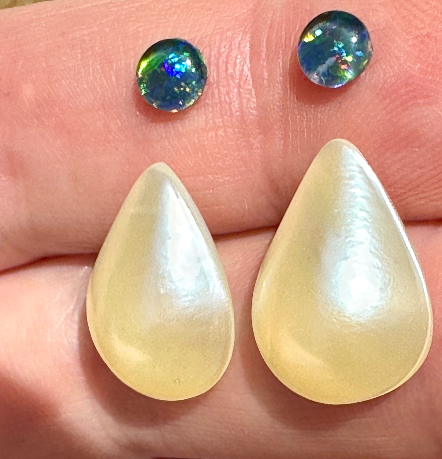 Australian Opal triplet & Mabe Pearl multicoloured unset earring pair 0.89 cts / 10.60 cts