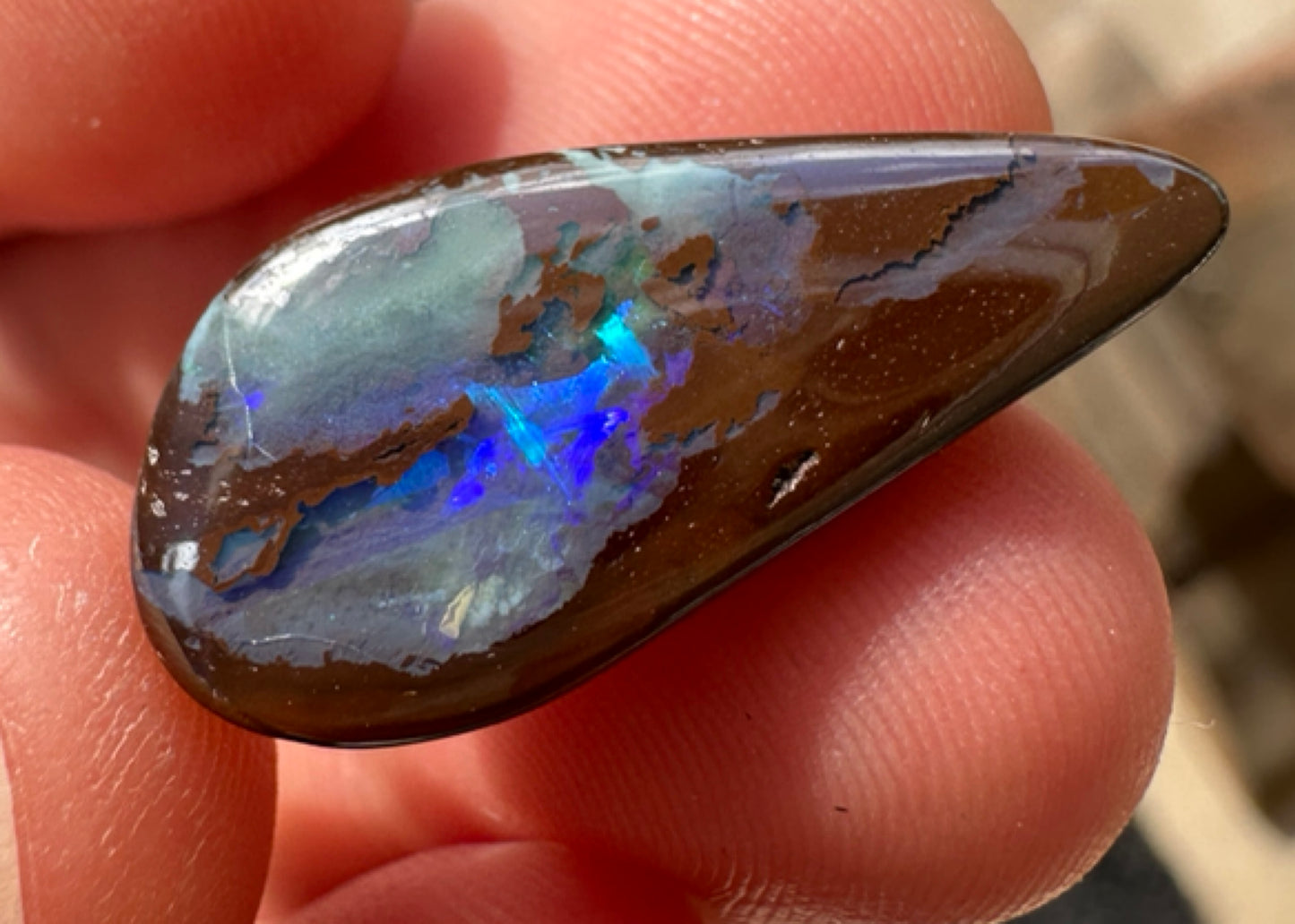Australian Queensland Boulder blue & green unset pendant opal 10.72 ct