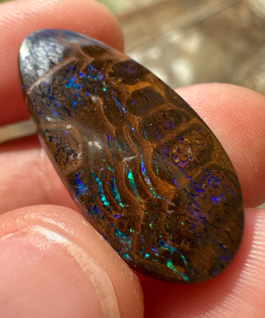 Australian Queensland Boulder green, blue & purple unset pendant opal 15.02 ct