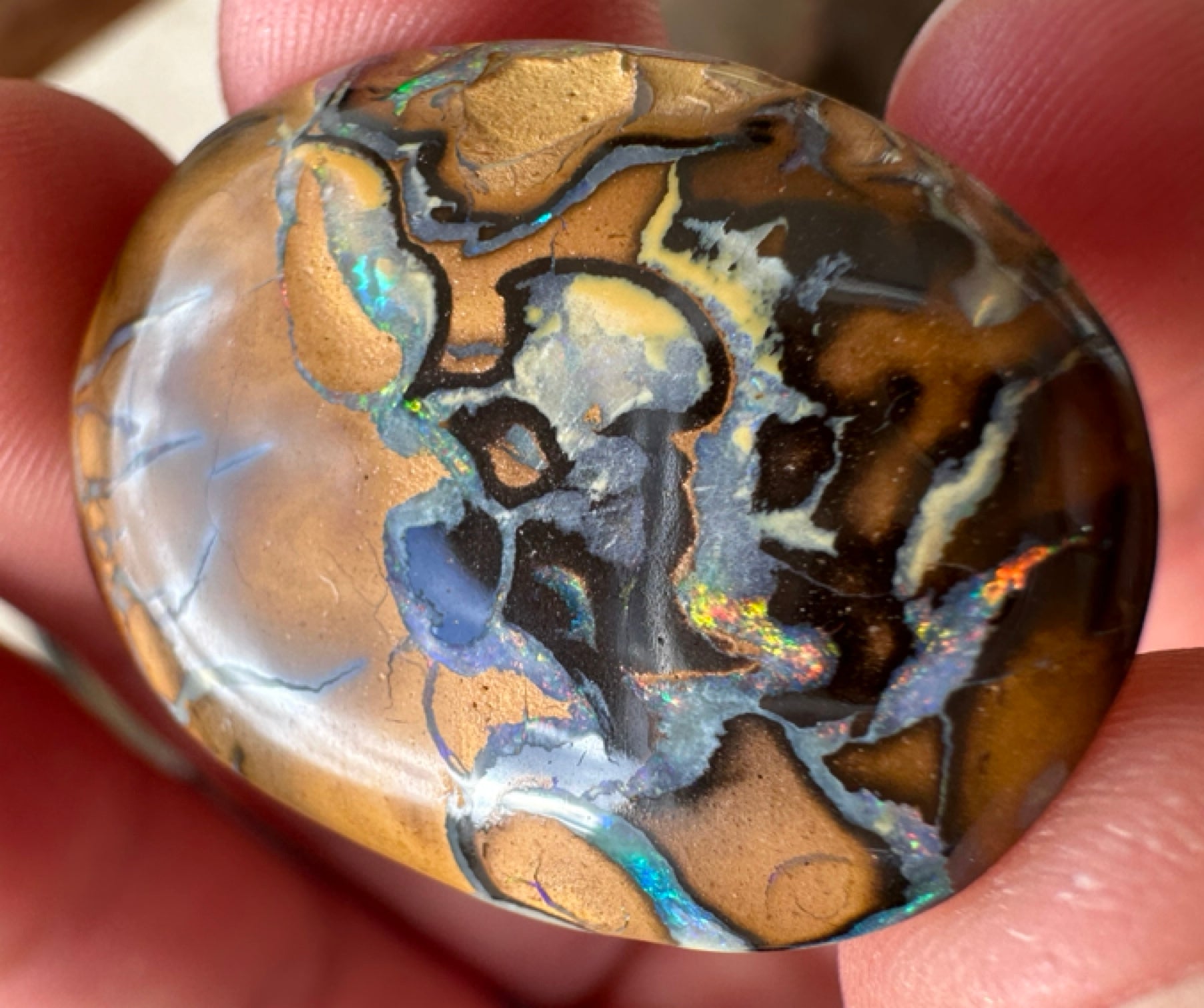 Australian Queensland Boulder multicolored unset pendant opal 22.43 ct
