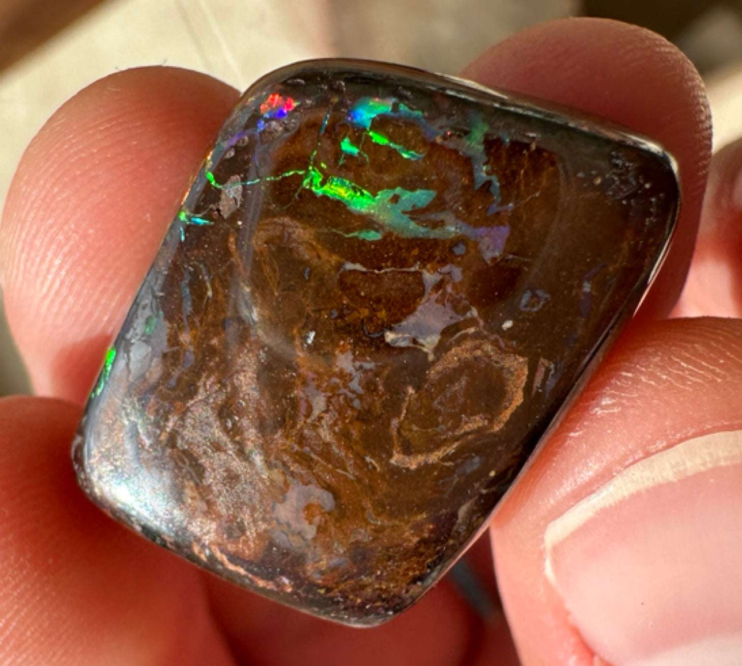 Australian Queensland Boulder multicolored unset pendant opal 25.44 ct