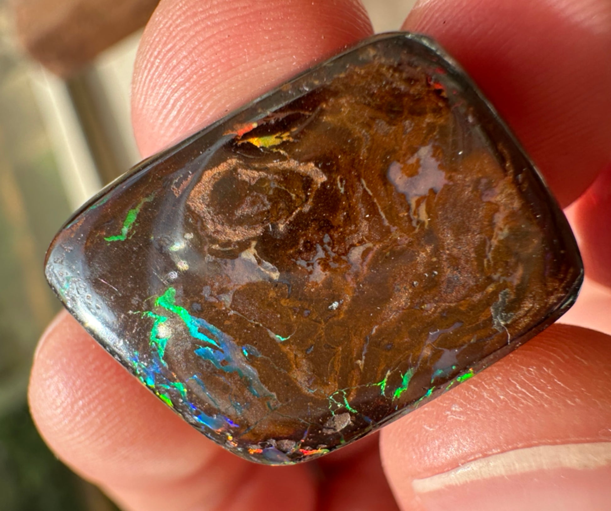 Australian Queensland Boulder multicolored unset pendant opal 25.44 ct