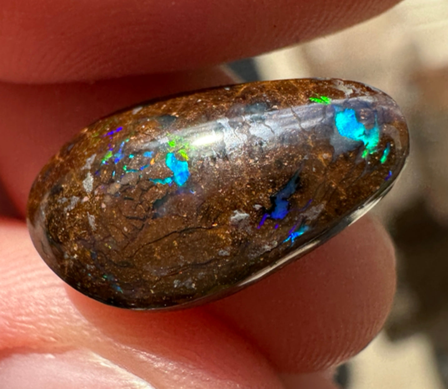 Australian Queensland Boulder multicolored unset pendant opal 4.76 ct