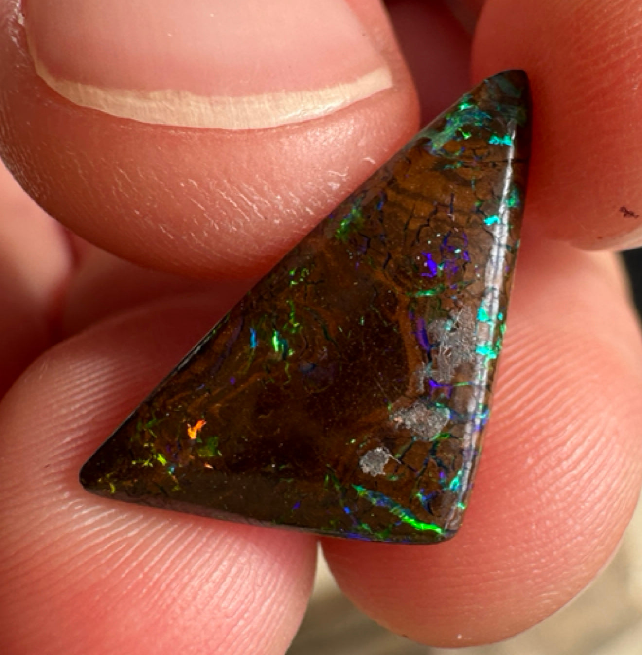 Australian Queensland Boulder multicolored unset pendant opal 5.03 ct
