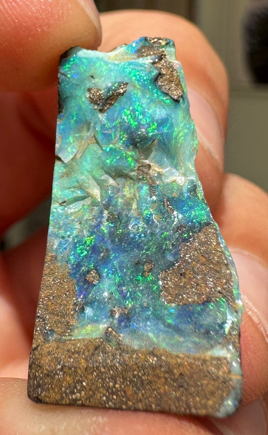 Australian Queensland Boulder opal rough large ring or pendant 32 cts