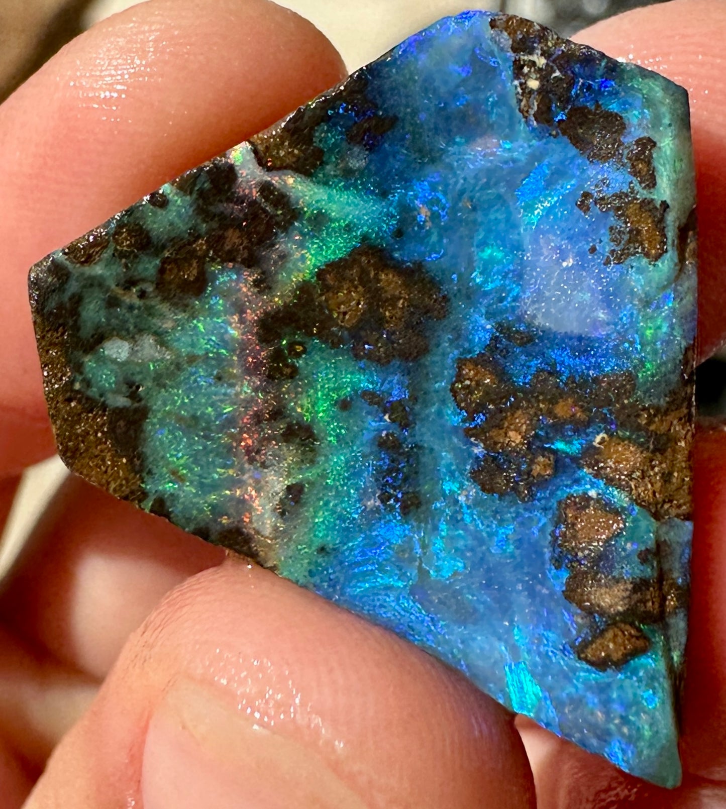 Australian Queensland Boulder opal rough large ring or pendant 24.035 cts