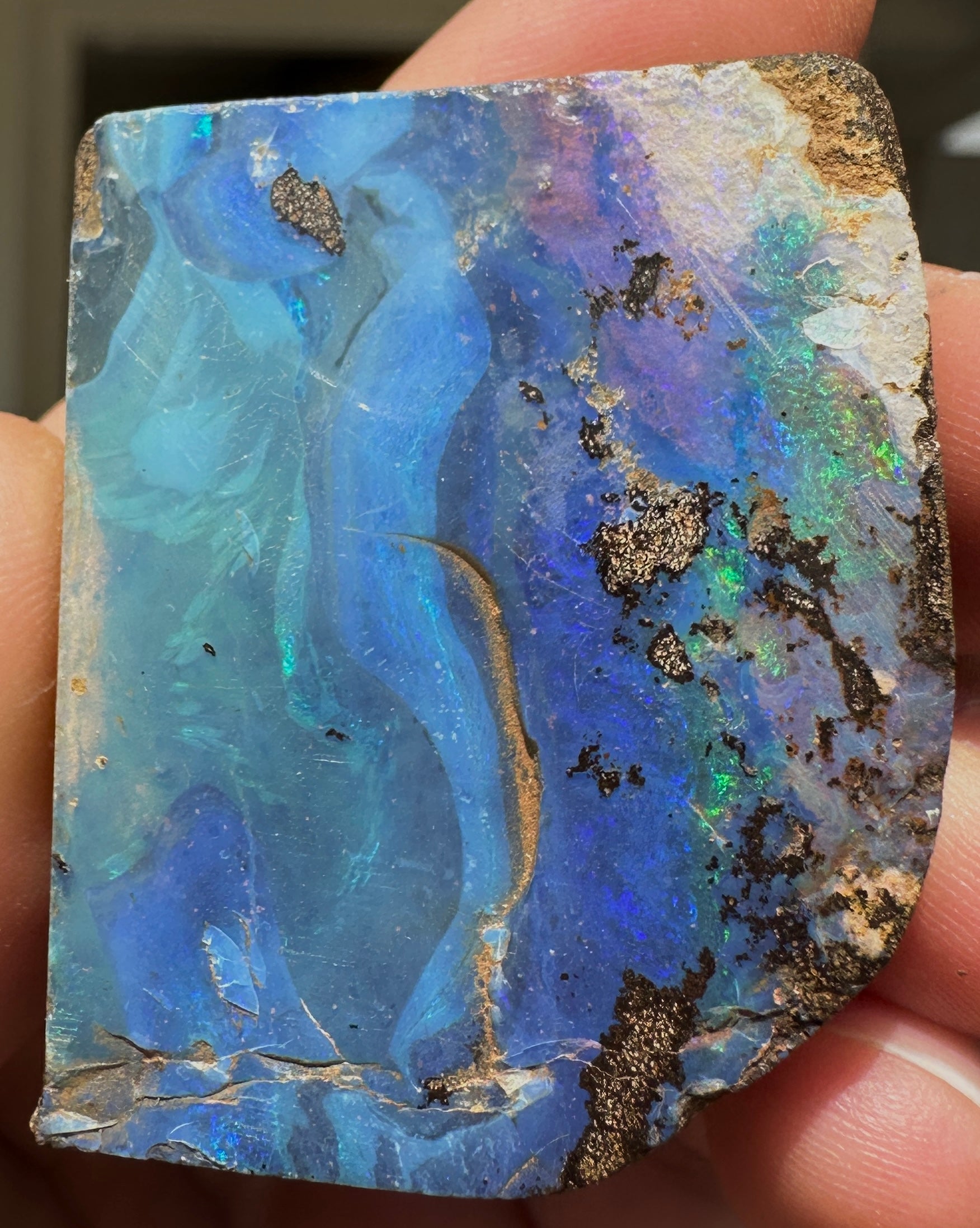 Australian Queensland Boulder opal rough large ring or pendant 140.045 cts