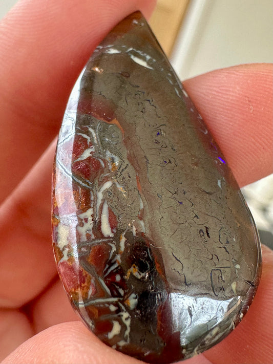 Australian Queensland Boulder Unset pendant or ring opal 38.40 ct