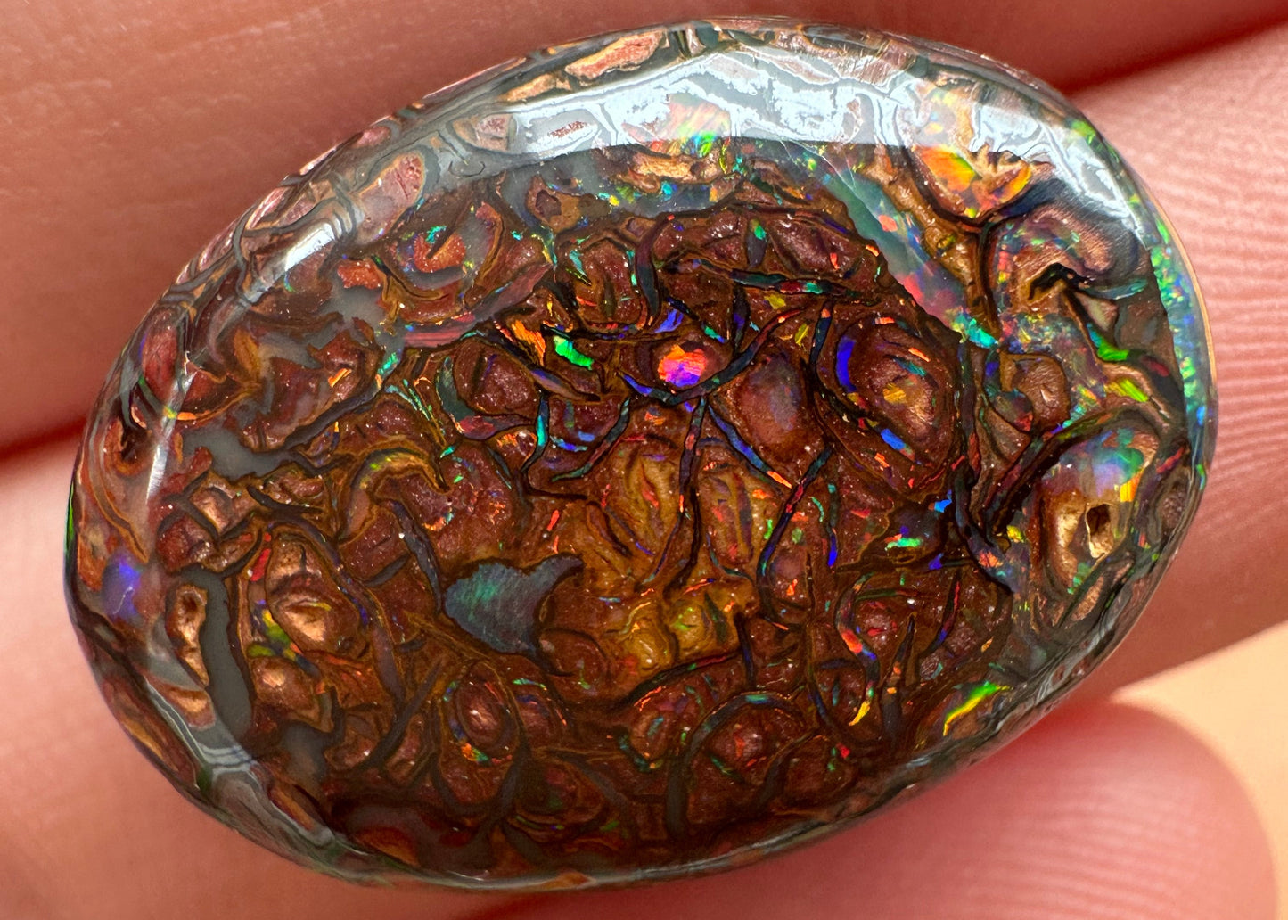 Opal Australian Queensland boulder unset pendant or ring multicolored opal 15.50 cts