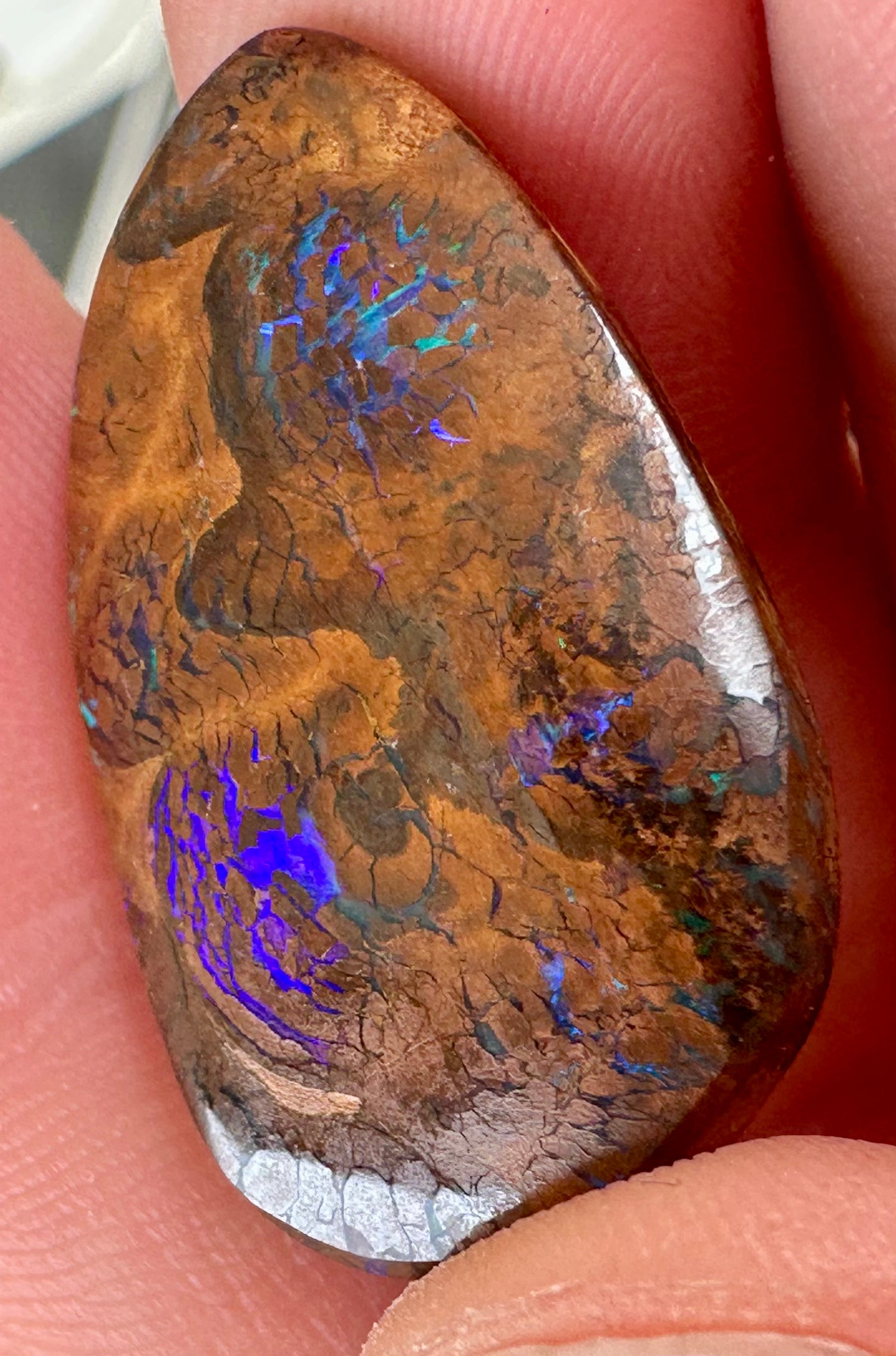 Opal Australian Queensland boulder unset pendant or ring multicolored opal 18cts