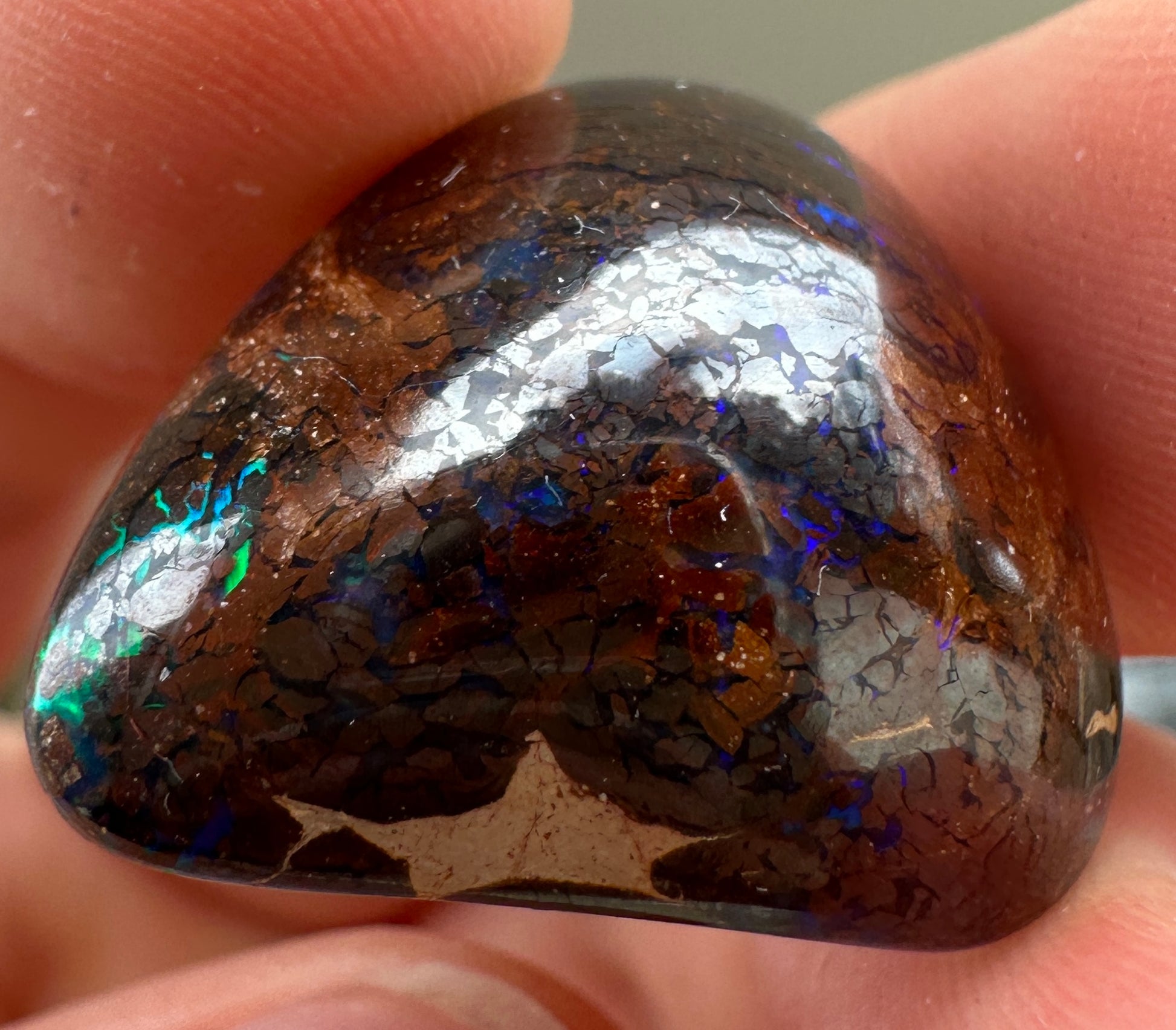 Opal Essence Queensland cut Boulder opal unset pendant or ring 18.6 cts