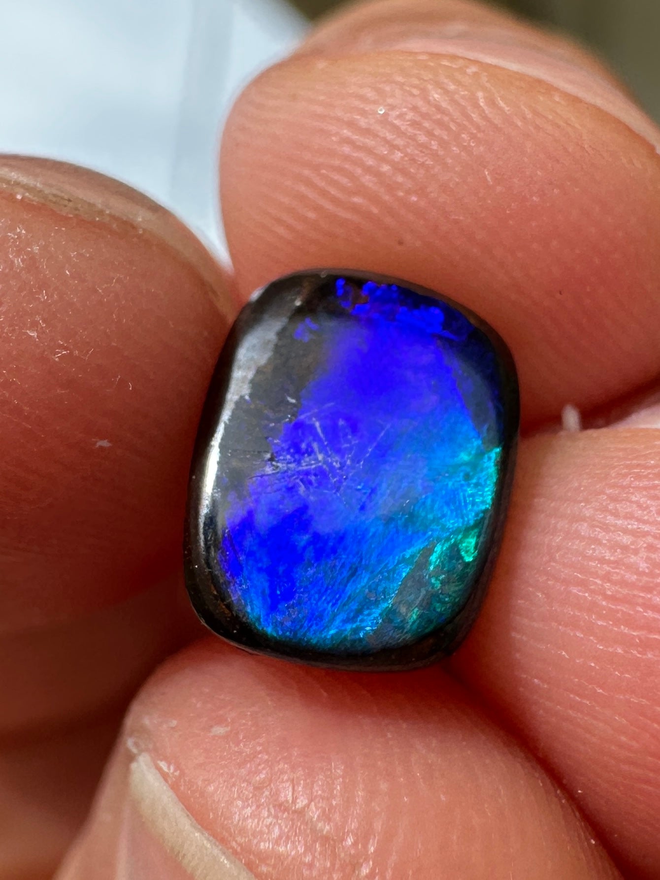 Opal Essence Queensland Boulder opal cut stone pendant or ring 2.95 cts