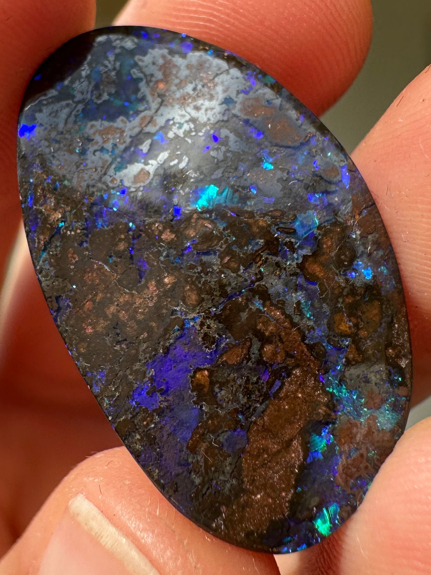 Opal Essence Queensland Boulder opal cut stone pendant or ring 22 cts