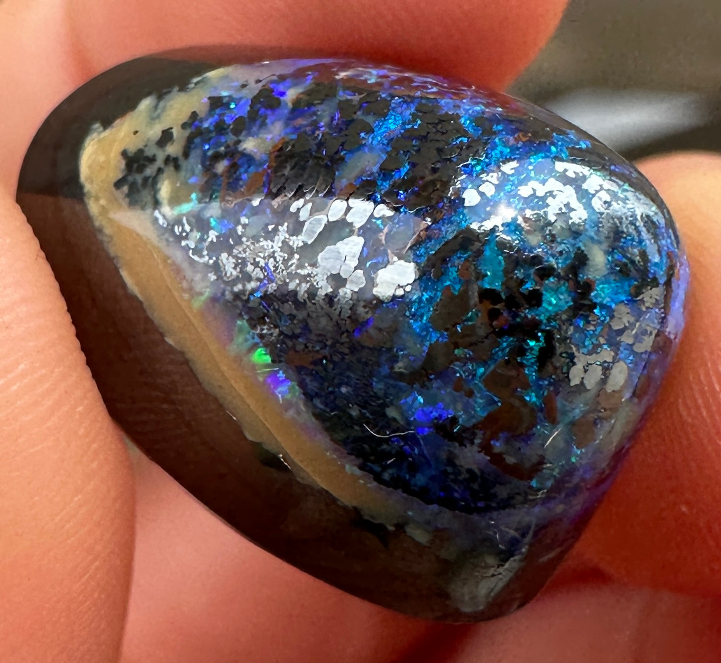 Opal Essence Queensland Boulder opal cut stone pendant or ring 25.8 cts