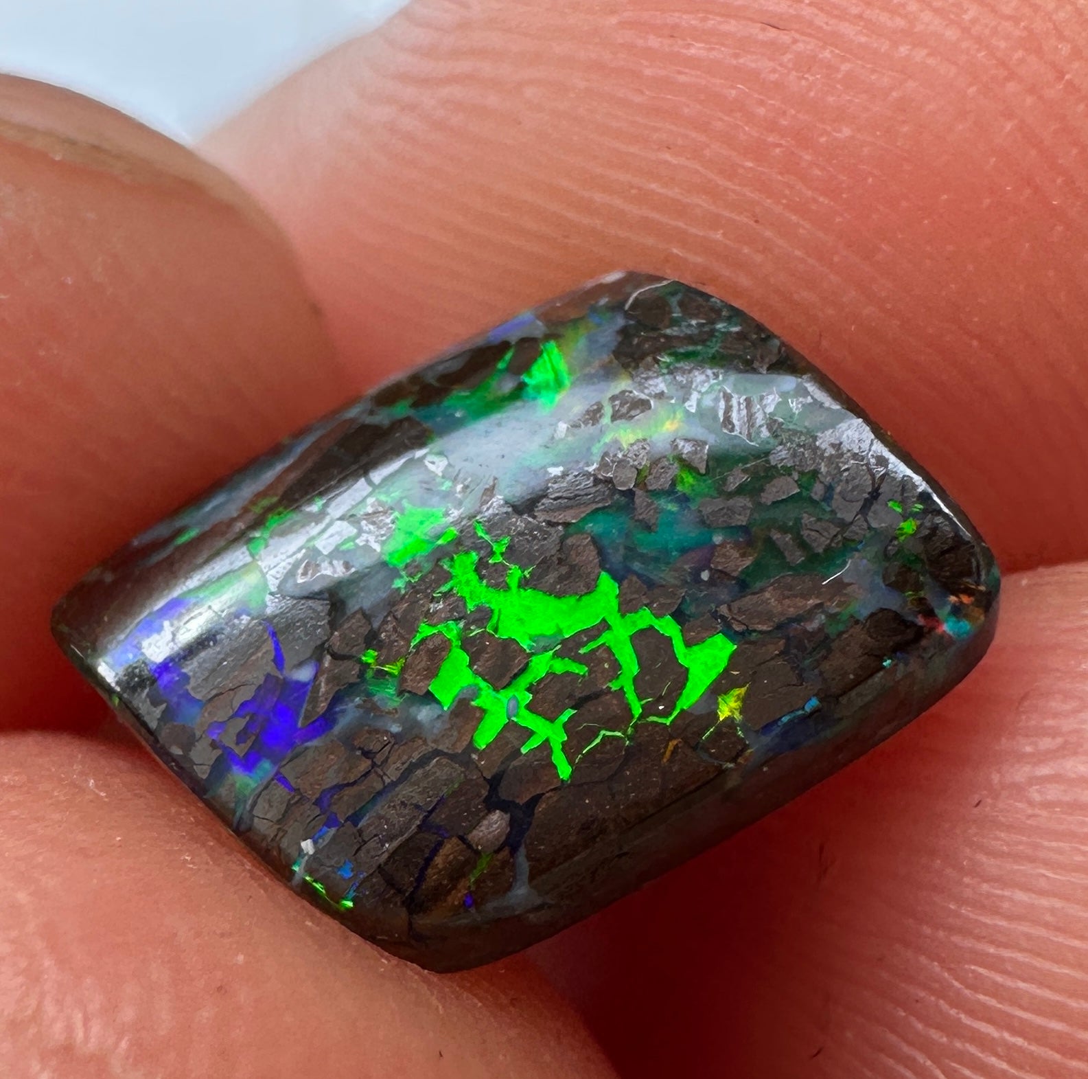 Opal Essence Queensland Boulder opal cut stone pendant or ring 3.45 cts