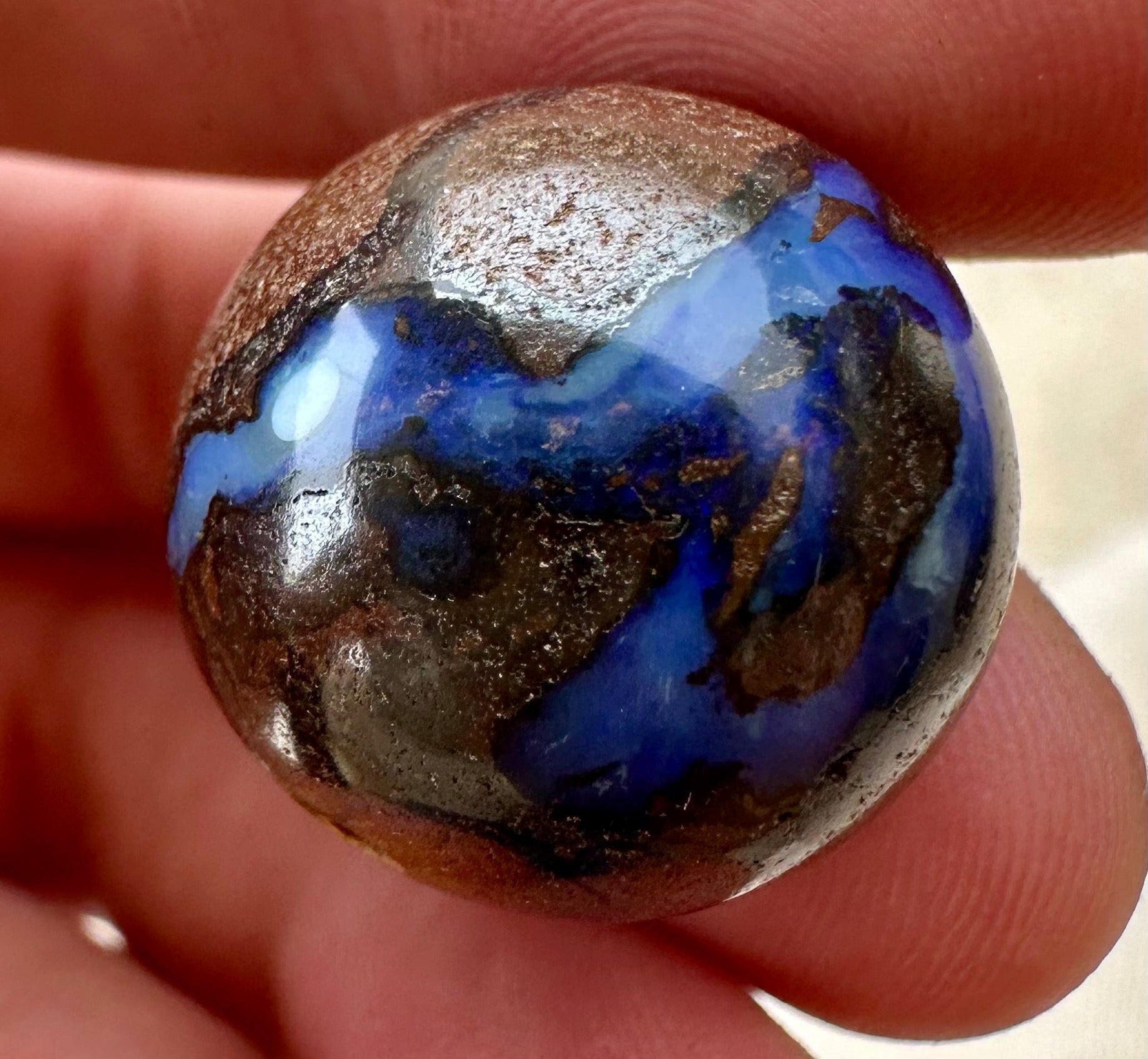 Opal Essence Queensland Boulder opal cut round 43 cts