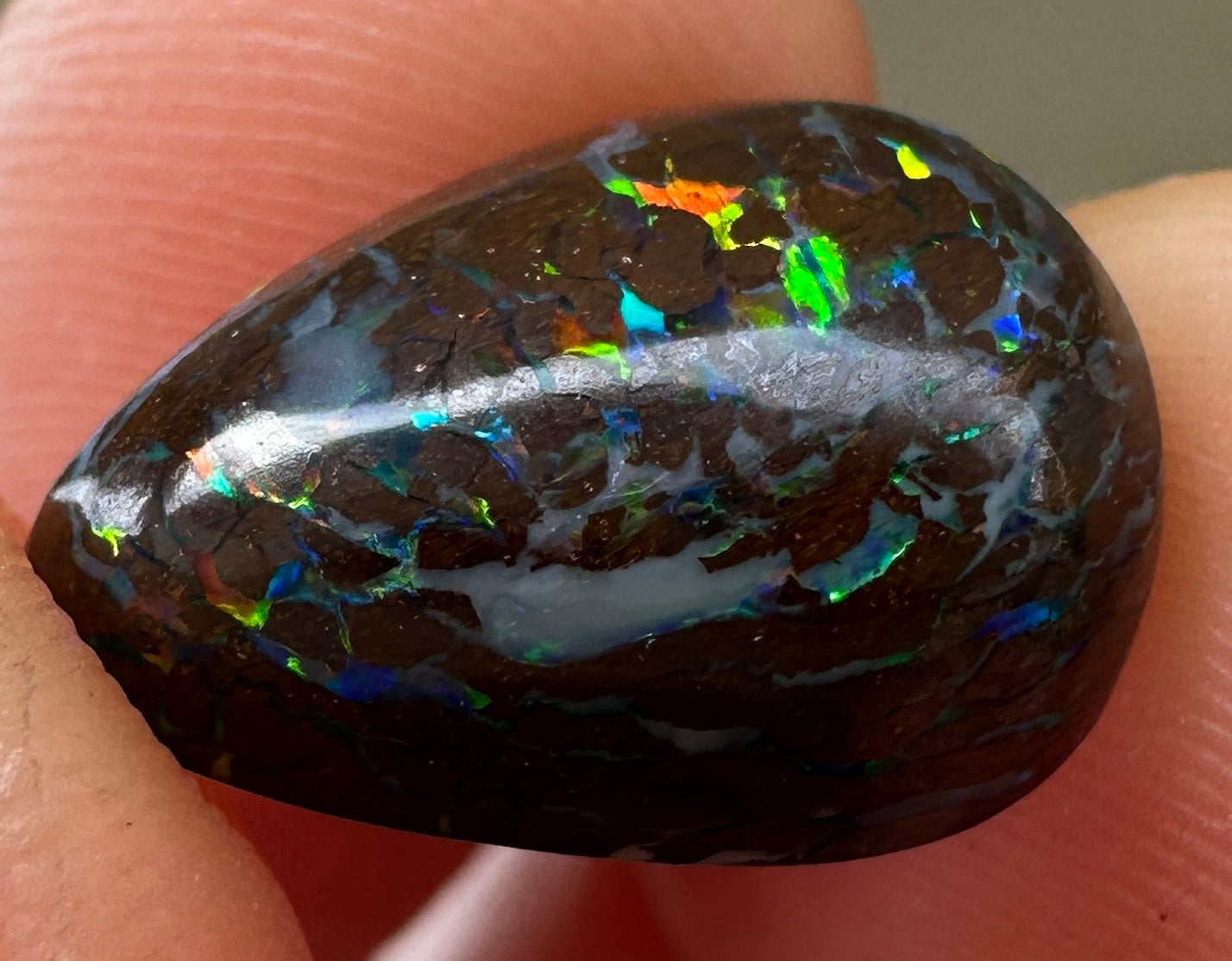 Opal Essence Queensland Boulder opal cut stone pendant or ring 5 cts
