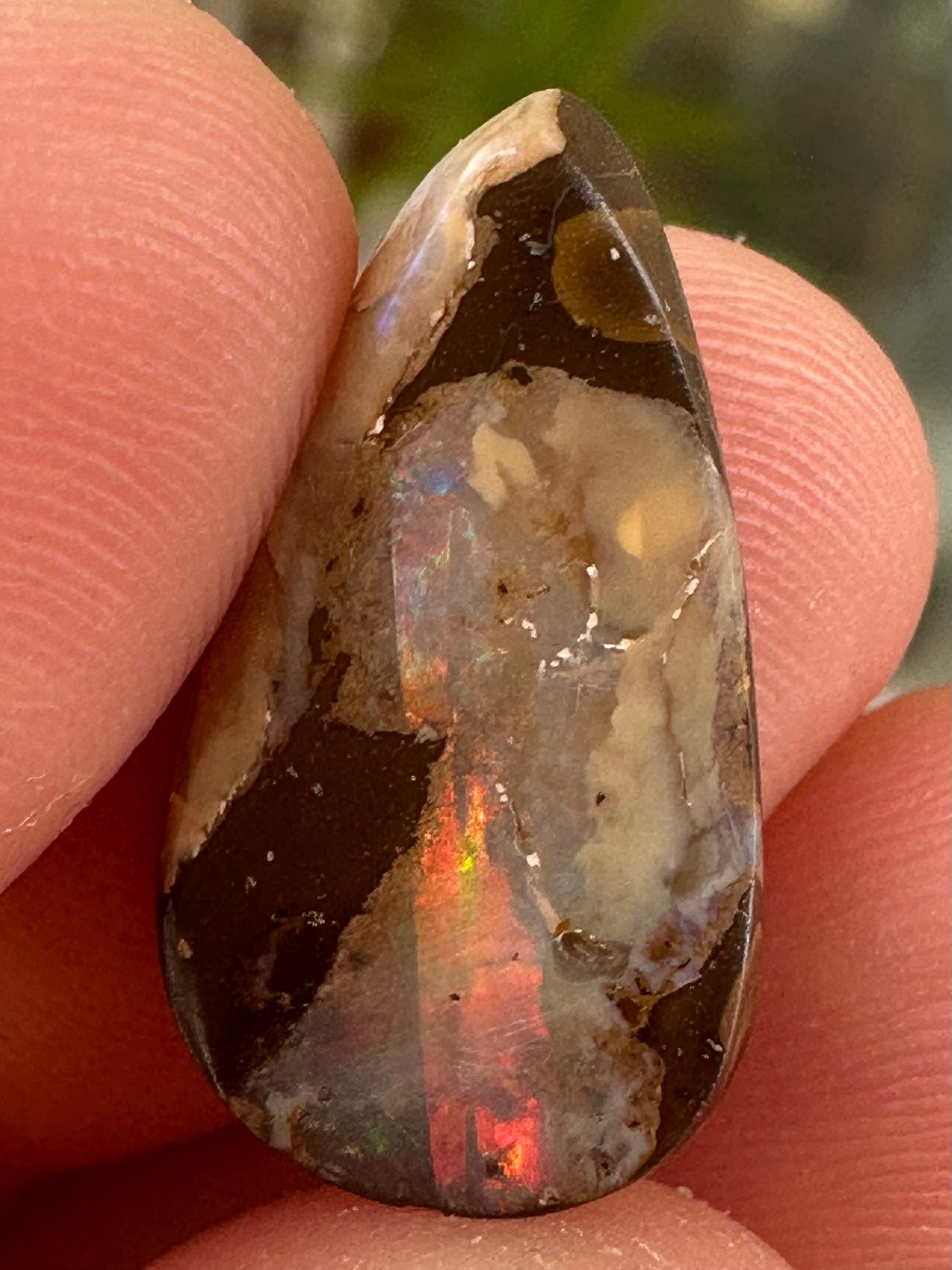 Australian Queensland Boulder Unset pendant or ring opal 5 ct