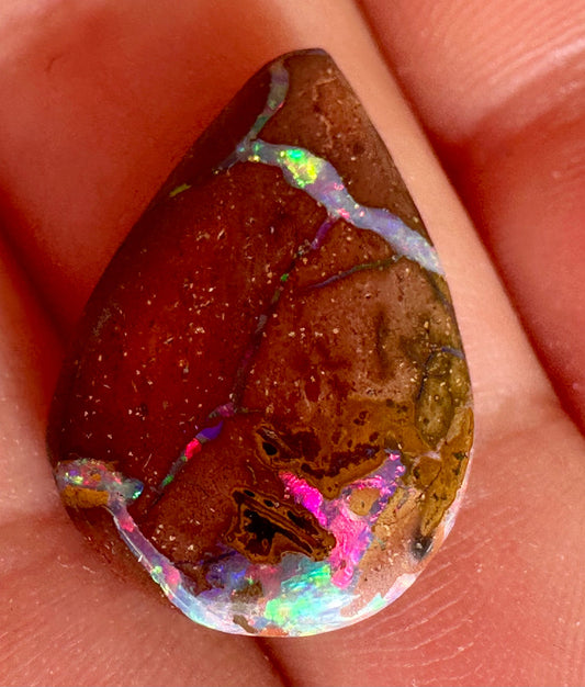 Australian Queensland Boulder Opal Essence 5.5cts