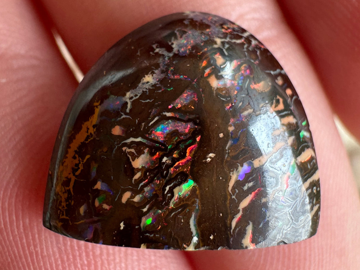 Opal Australian Queensland boulder unset pendant or ring multicolored opal 8.5cts