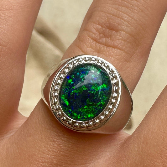 Australian muliticolored opal triplet ring set in sterling silver 33.105 cts