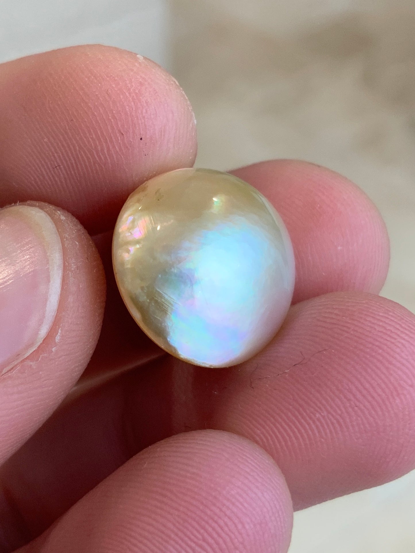 Opal Essence Australian Mabe Blister Pearl White Round pendant or ring  