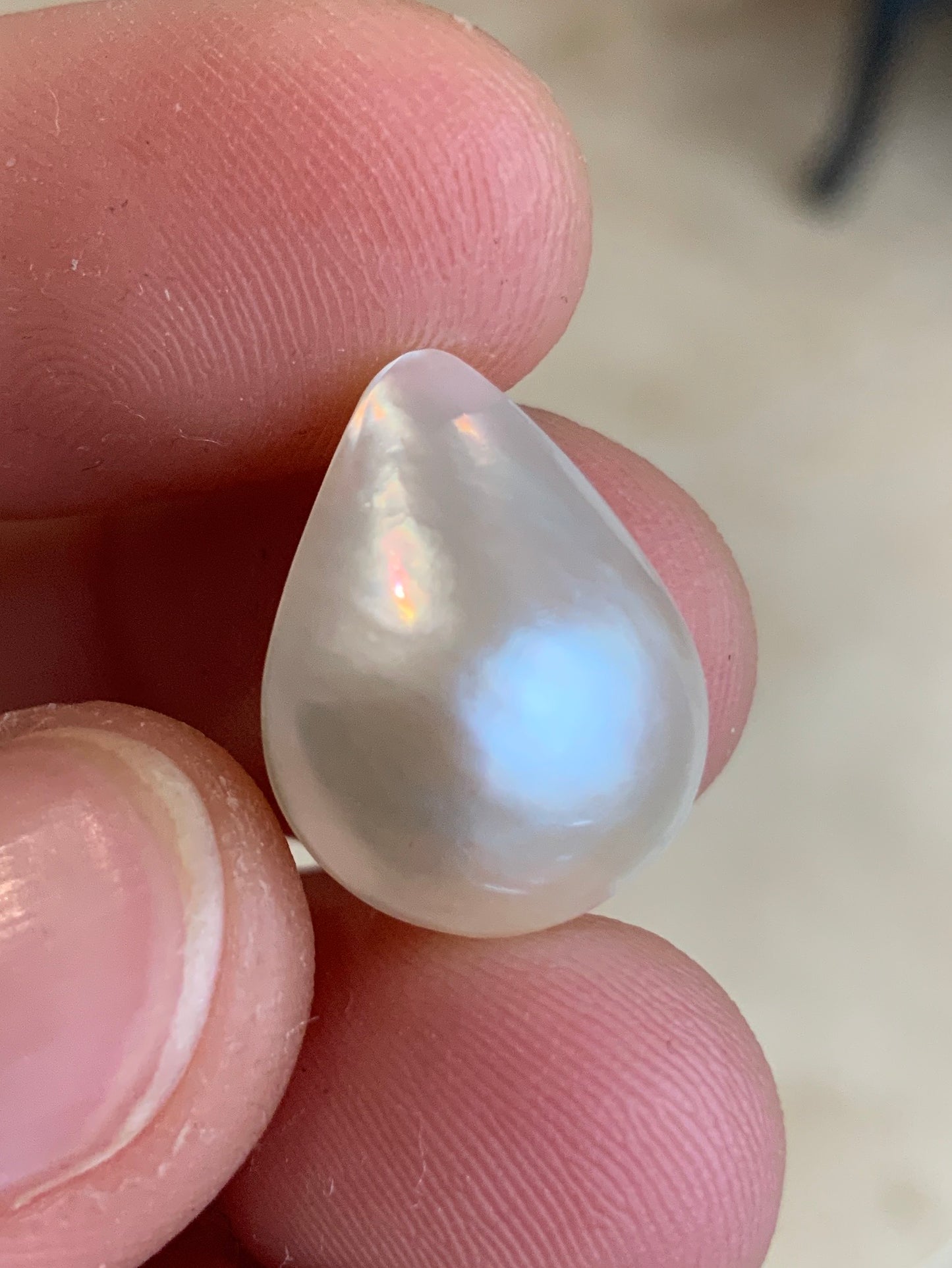 Australian Mabe Pearl Teardrop 16.3 x 12.7mm - Cream White, Broome WA