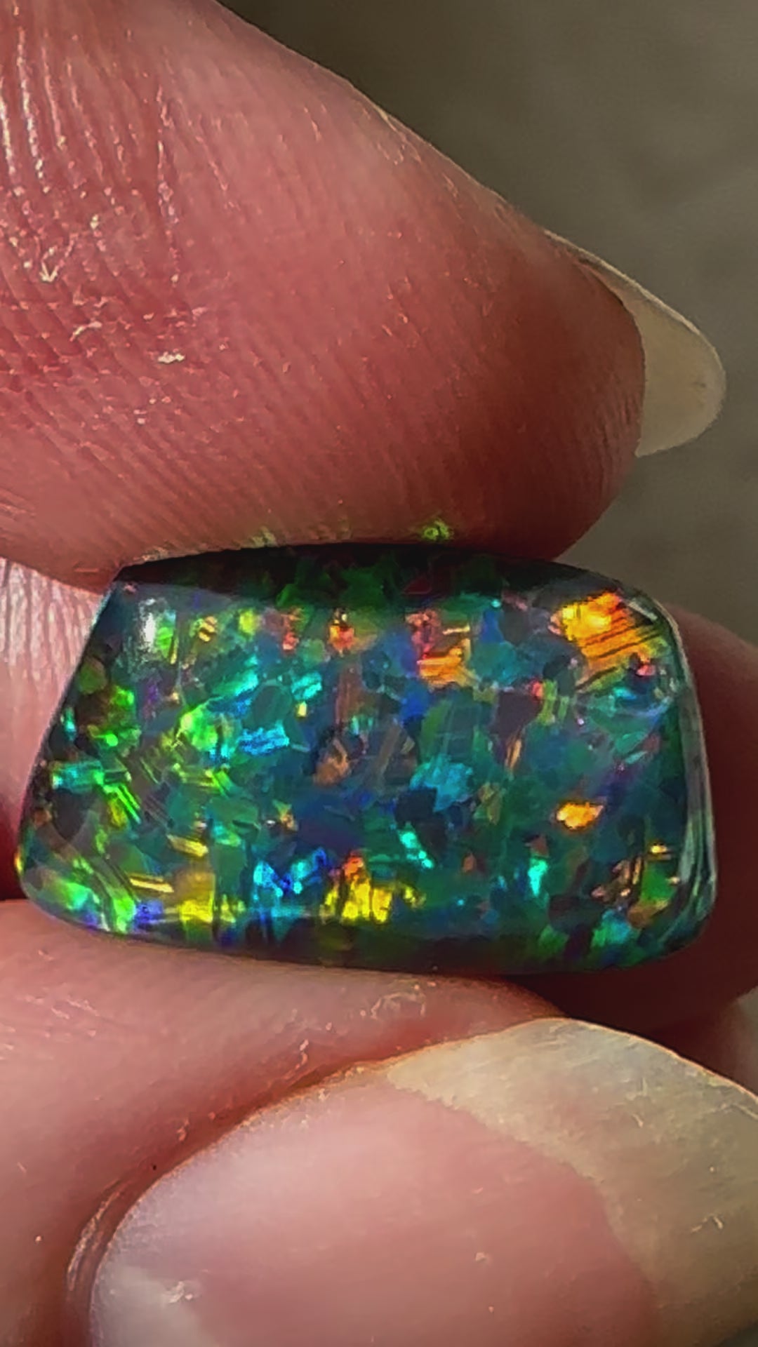 Australian Super Gem Opal Triplet 11x9mm 8.78 cts