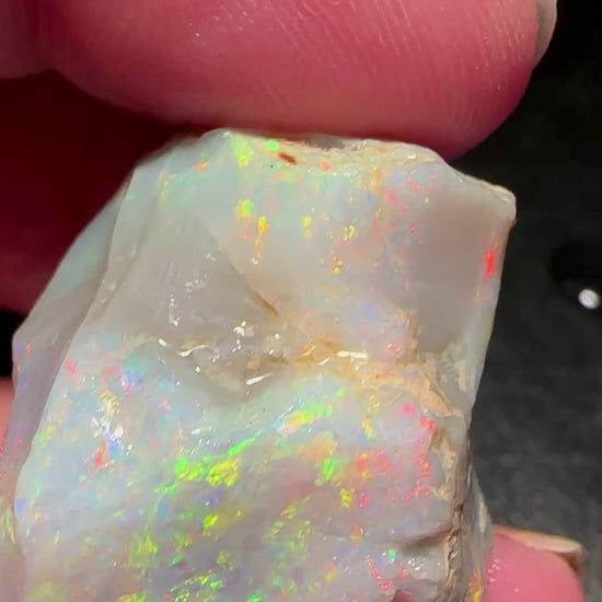 Opal Essence Australian Lambina Rough Grey Base opal multicolored Unset 
