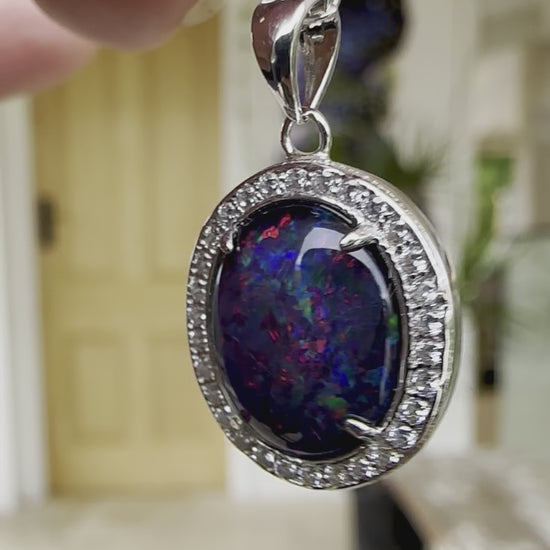 Stunning Australian Opal Charm Pendant. 