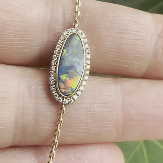 stunning opal bracelet with diamonds 9 k gold