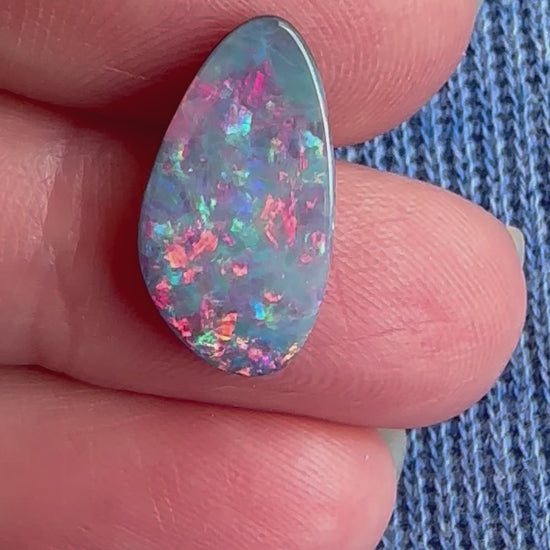 Australian natural Opal doublet 3.7 cts