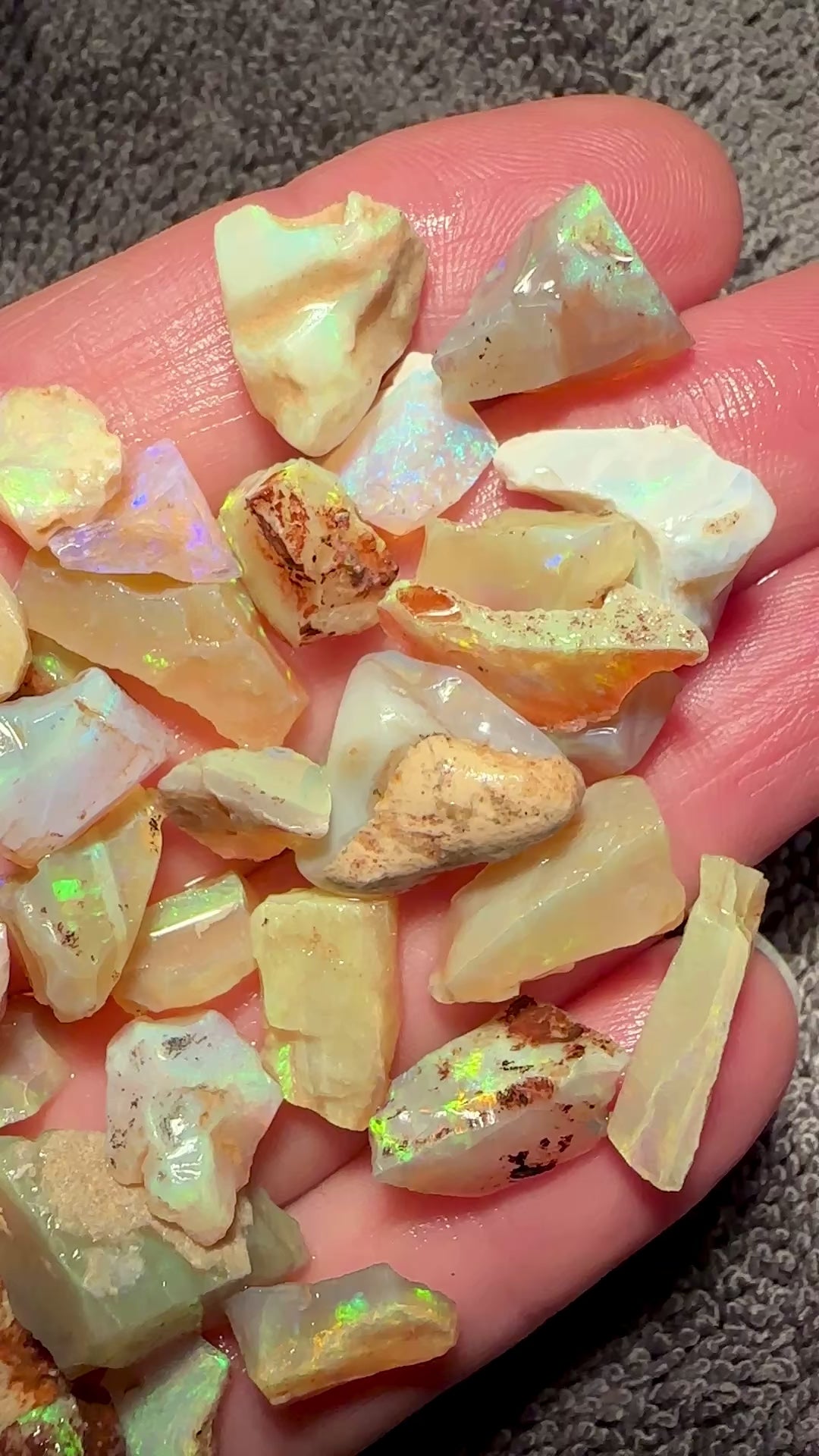 Lambina Crystal Opal Parcel 35.04g — Lambina, South Australia