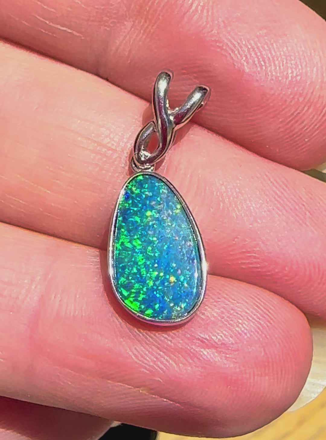 Australian sterling silver opal pendant