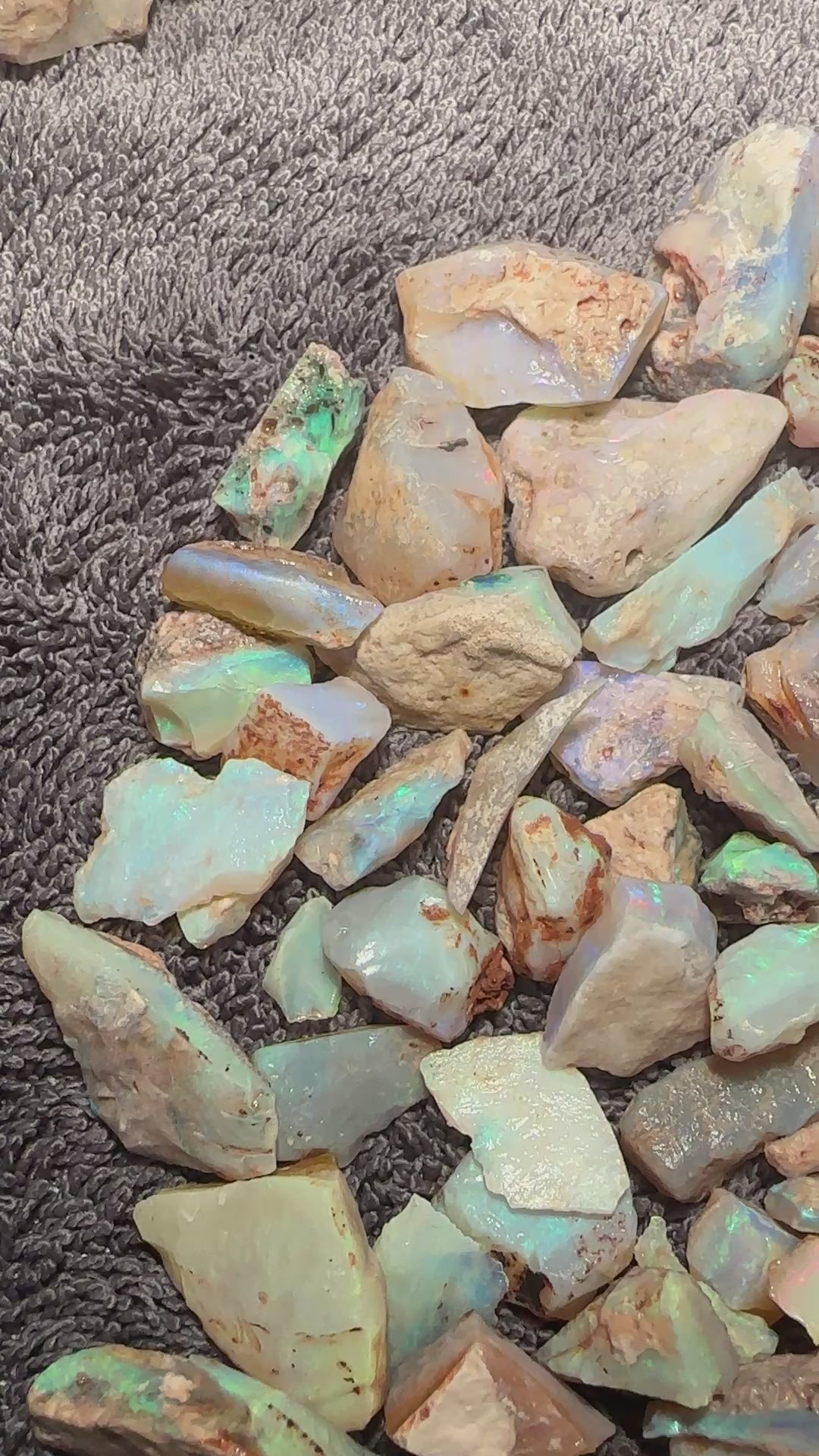 Andamooka rough opal parcel - South Australia