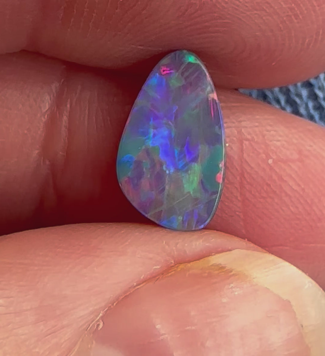 opal様 Australian Opal Doublet 1.75cts Bright Flash Multi-Colour Mintabie