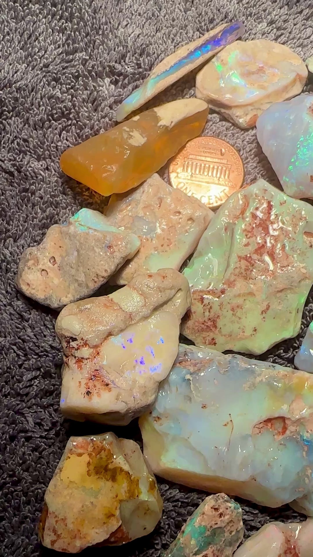 Andamooka Rough Opal Parcel 217.7g - Large Specimens & Carving Opal - Andamooka South Australia