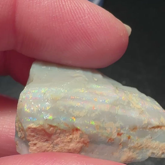 Opal Essence Australian Lambina Rough Grey Base opal multicolored Unset 