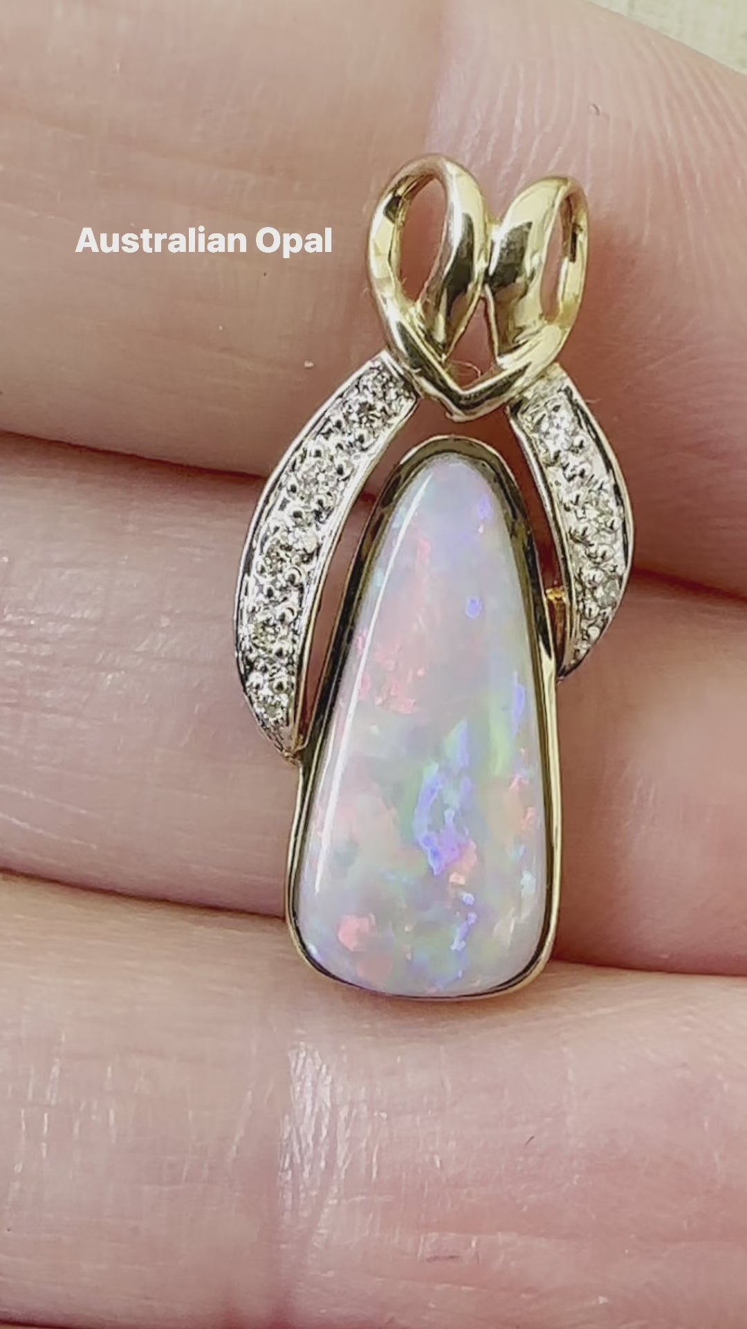 14k Yellow Gold Coober Pedy Crystal Opal Pendant